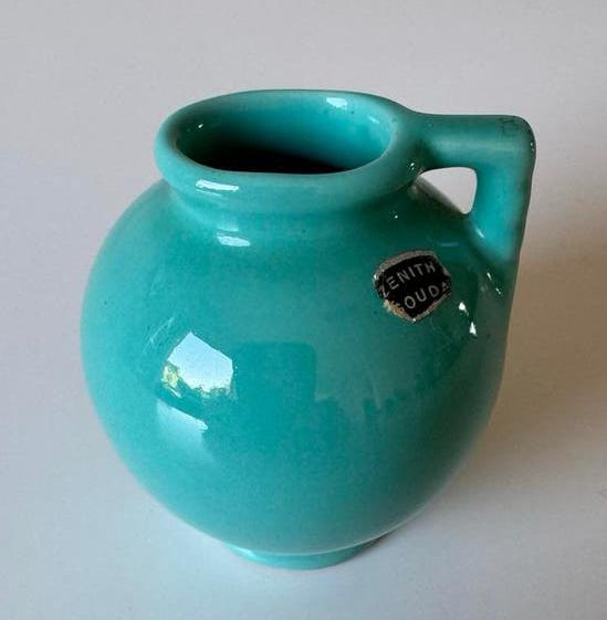 Zenith Gouda vaasje Nr 412, ontwerp Willem Stuurman, Ophalen
