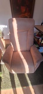 Elektrisch verstelbare luie stoel, Huis en Inrichting, Fauteuils, Ophalen, 75 tot 100 cm, 50 tot 75 cm