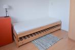Utaker stapelbaar bed met 1 matras, Ophalen, Eenpersoons, Hout, 90 cm