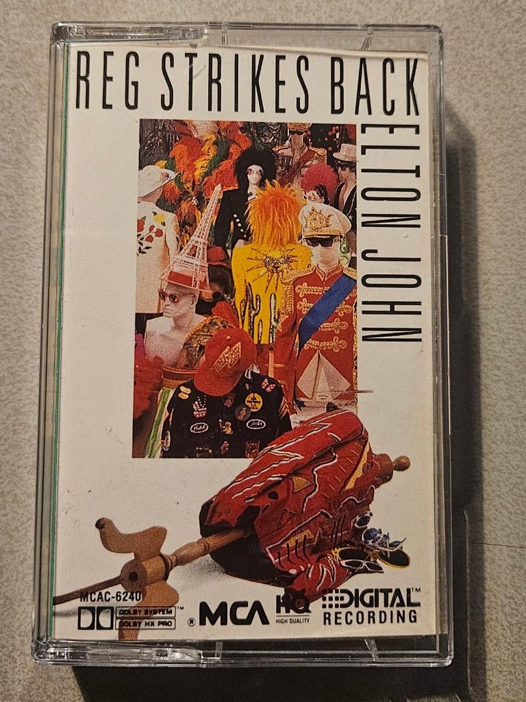 Elton john - reg strikes back - Cassette, Cd's en Dvd's, Cassettebandjes, Gebruikt, Verzenden, 1 bandje, Origineel