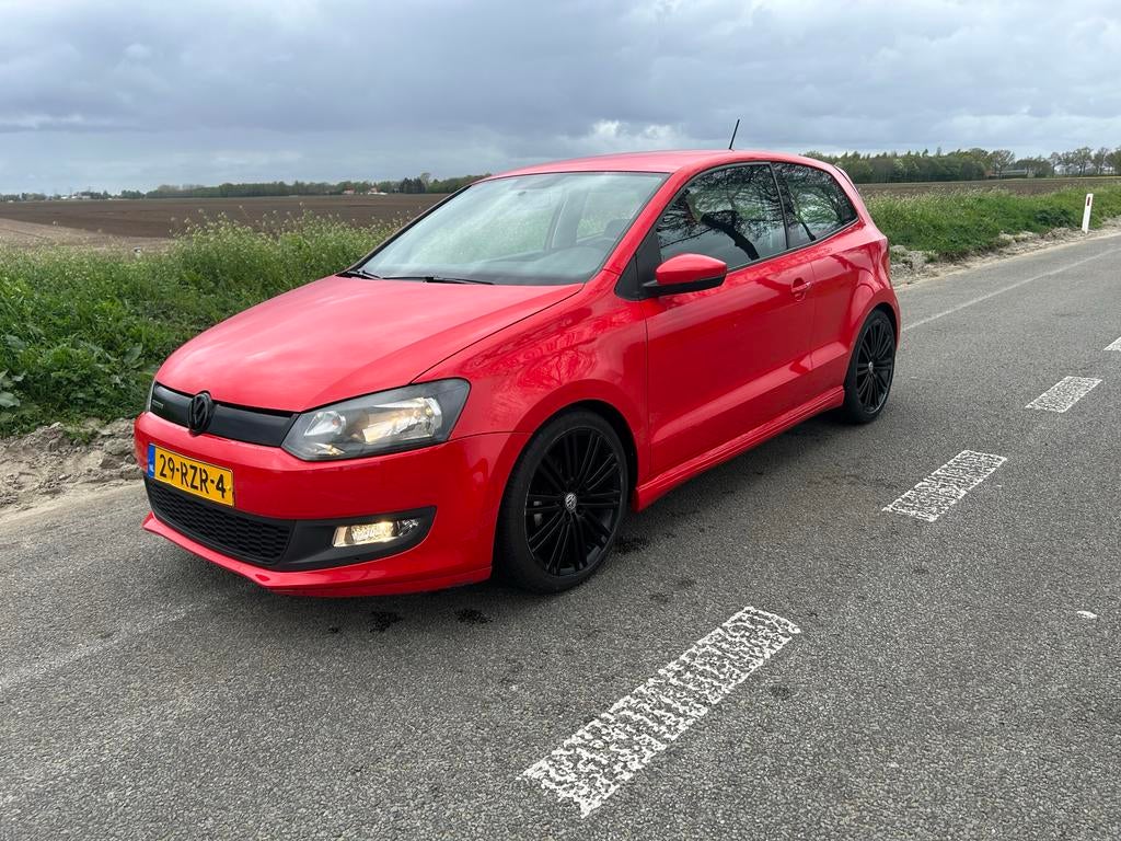 Volkswagen Polo 1.2 TDI – 2011 – Zuinig | Rood  | Verlaagd |, Auto's, Voorwielaandrijving, 74 pk, 1199 cc, 96 €/maand