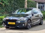 BMW 1-serie M Sport CarPlay Adaptieve LED Keyless Harman Kar, Gebruikt, 1290 kg, 4 stoelen, Zwart