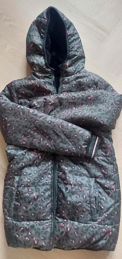 Kinderjasje met panterprint en teddy, Kinderen en Baby's, Kinderkleding | Maat 134, Gebruikt, Meisje, Jas, Ophalen of Verzenden