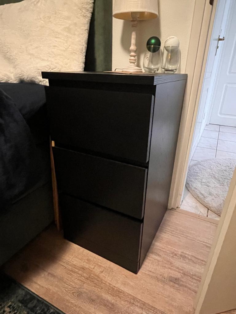 Nachtkastje IKEA Malm, Huis en Inrichting, Ophalen, Zo goed als nieuw, Minder dan 45 cm, 55 tot 70 cm