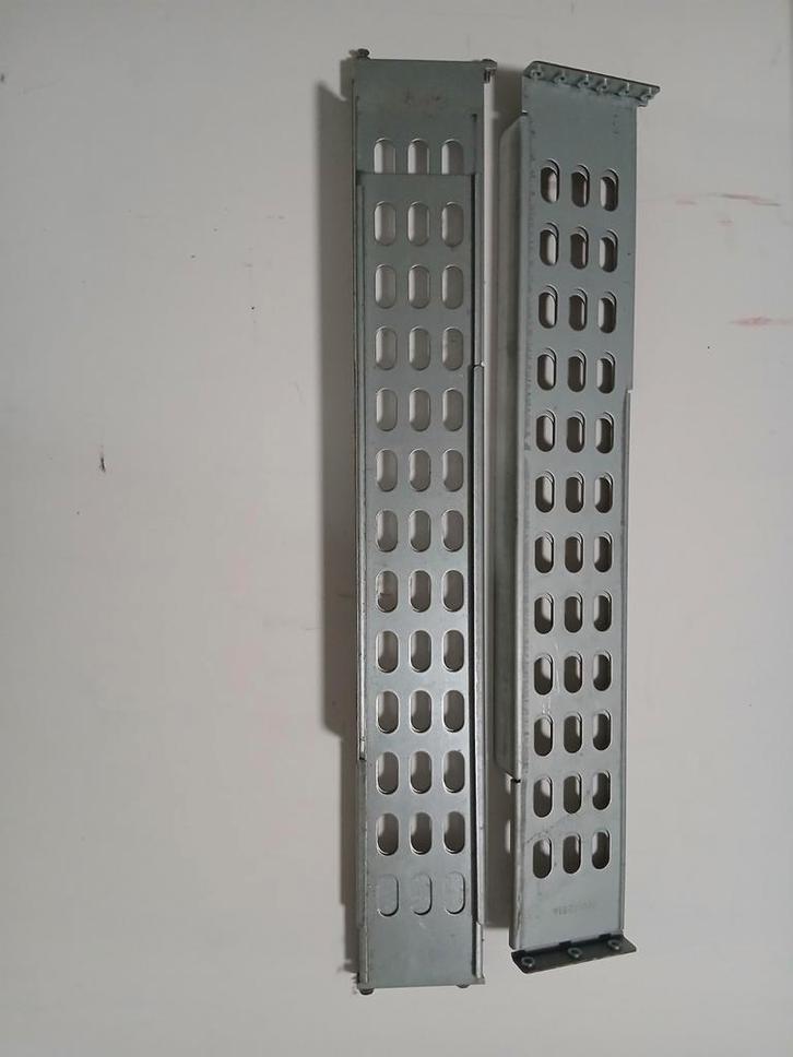 3x zware 2U Rack Rails - MIC 870-1251A R, Computers en Software, Serverkasten, Zo goed als nieuw, Ophalen