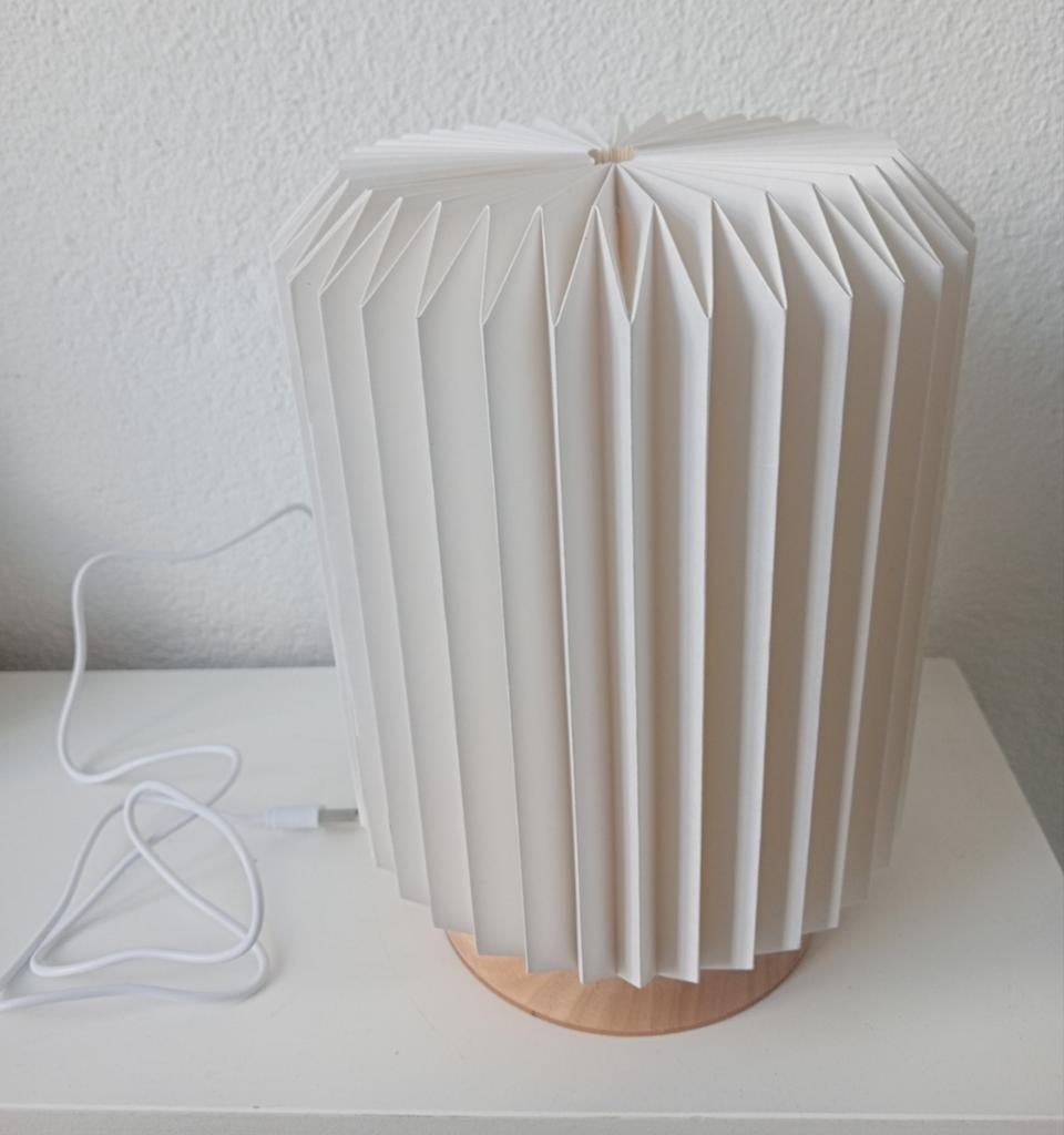 Nieuwe papieren led lamp met USB sfeervol en modern, Rond, Nieuw, Ophalen of Verzenden, Crème