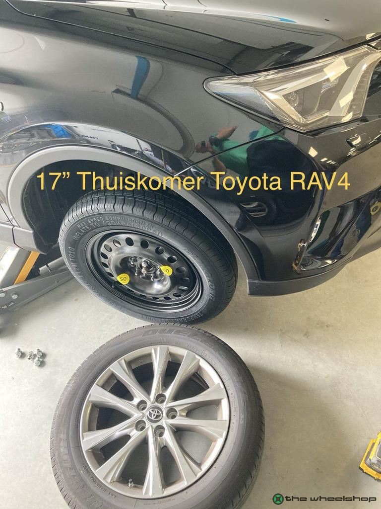 Thuiskomer Reservewiel Toyota Yaris Corolla & Cross CHR 17 i, Gebruikt, -, -, Banden en Velgen