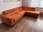 Comfortabele Suede Hoekbank met Otomaan - Cognac kleurig, Ophalen, 250 tot 300 cm, Gebruikt, Hoekbank
