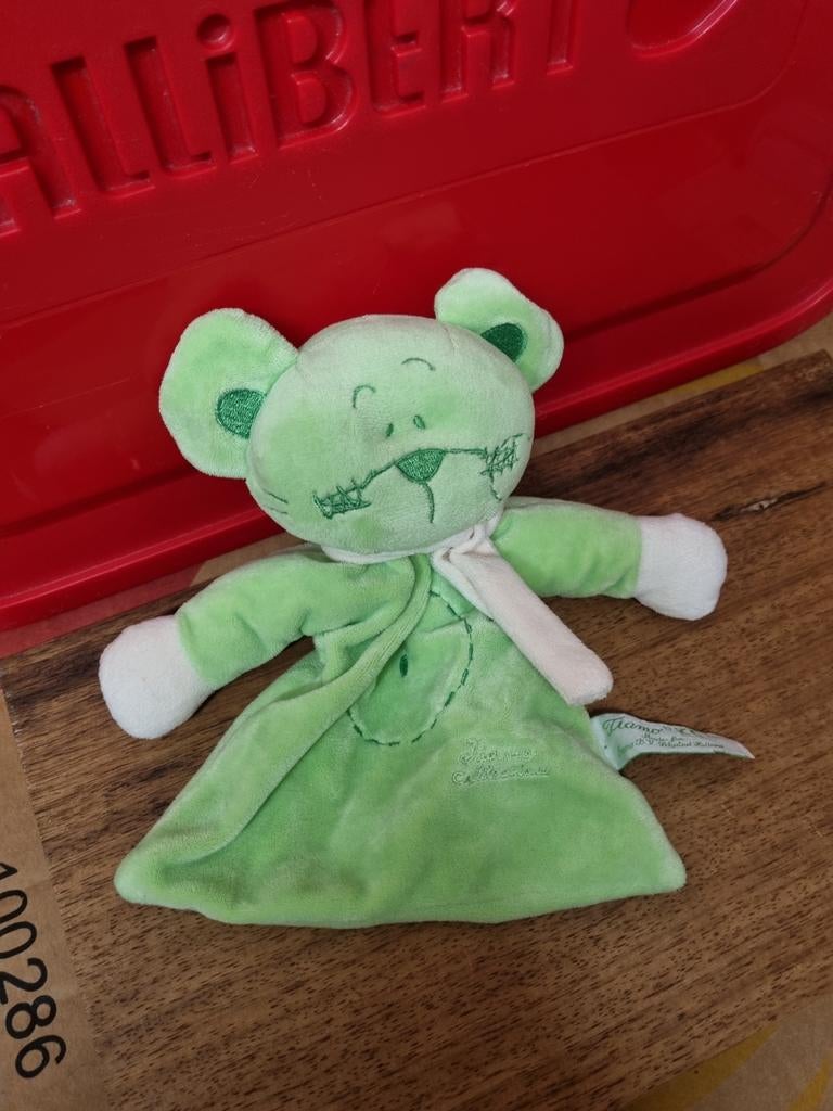 Tiamo knuffel rammelaar groen nr 29, Ophalen of Verzenden, Overige typen