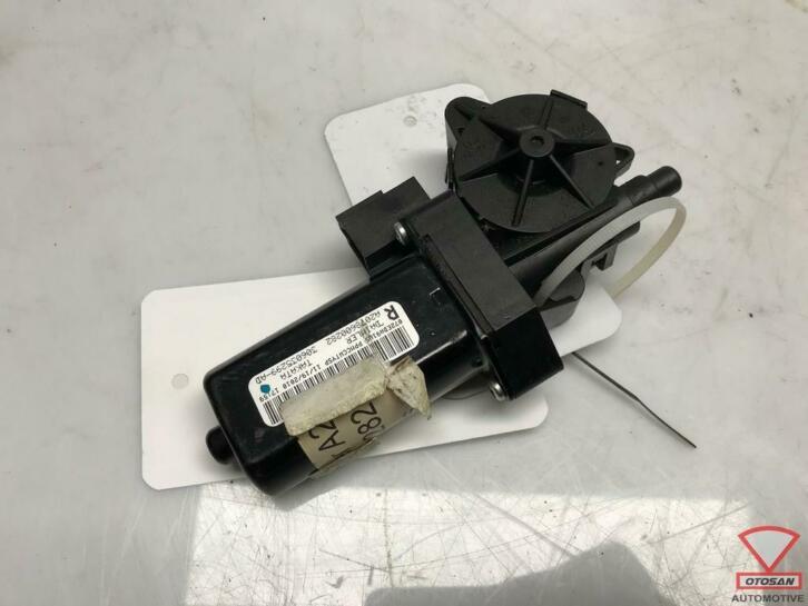 mercedes e klasse coupe w207 gordelmotor rechts a2078600282, Auto-onderdelen, Interieur en Bekleding, Gebruikt, Mercedes-Benz AG