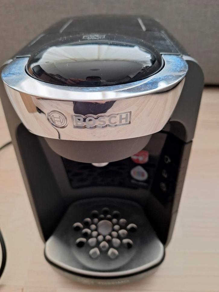 Bosch Koffiezetapparaat capsules (TAS3202), Witgoed en Apparatuur, Koffiezetapparaten, Zo goed als nieuw, Koffiepads en cups, Koffiemachine