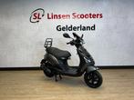 Piaggio Zip SP 25 km/h Agaat Grijs 2018, Fietsen en Brommers, Scooters | Piaggio, Ophalen, Zip, Zo goed als nieuw, Benzine