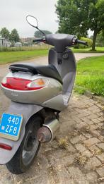 Vivacity 2 takt 50 cc ( DOET HET NIET ), Fietsen en Brommers, Scooters | Peugeot, Ophalen, Gebruikt, Maximaal 45 km/u, Vivacity