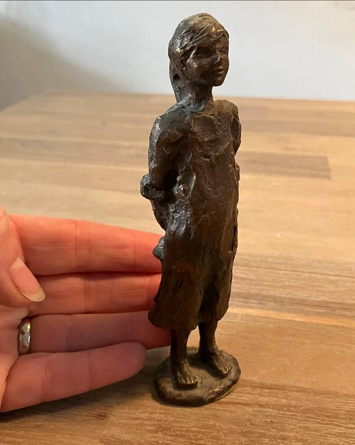 Bronzen beeldjes Binkie, Sophie en andere, Antiek en Kunst, Kunst | Beelden en Houtsnijwerken, Ophalen of Verzenden