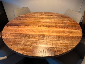 Maison de France eettafel rond beschikbaar voor biedingen
