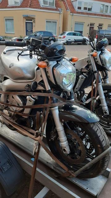 Yamaha 3 FZ6 FZ6S FZ6N S2 onderdelen alle bouwjaren beschikbaar voor biedingen