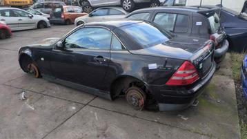 plaatwerk mercedes slk  beschikbaar voor biedingen