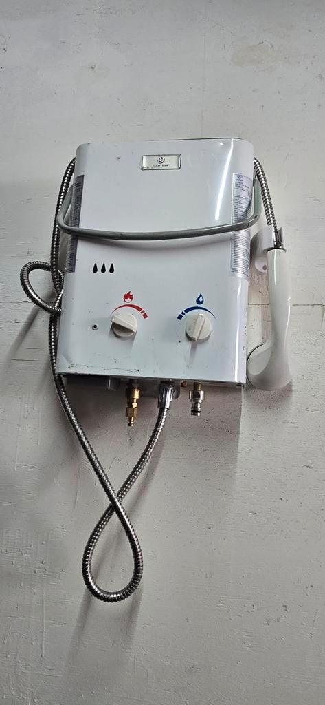 Eccotemp L5 Buitengeiser - Direct Warm Water!, Caravans en Kamperen, Kampeeraccessoires, Ophalen
