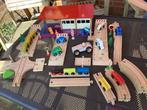 Houten set met Sio garage, houten weg en treinbaan. 25,00, Ophalen of Verzenden, Overige typen