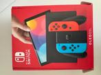 Nintendo switch OLED version red/blue, Spelcomputers en Games, Spelcomputers | Nintendo Switch, Ophalen, Zo goed als nieuw, Met 2 controllers