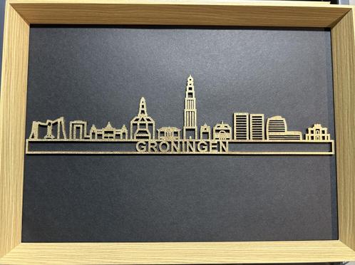 Skyline Groningen in frame, Antiek en Kunst, Kunst | Beelden en Houtsnijwerken, Verzenden
