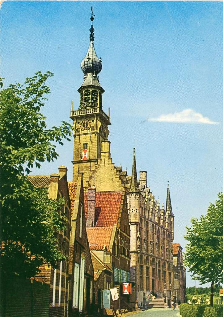 VEERE Stadhuis, Verzamelen, Ansichtkaarten | Nederland, Ongelopen, Zeeland, 1980 tot heden, Verzenden