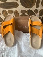nieuw Veja maat 38.5-39, Kleding | Dames, Schoenen, Ophalen of Verzenden, Nieuw, Slippers