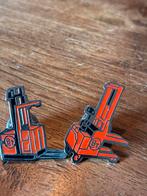 BT Heftruck Speldjes - Set van 2, Verzamelen, Speldjes, Pins en Buttons, Ophalen of Verzenden, Zo goed als nieuw, Transport, Speldje of Pin