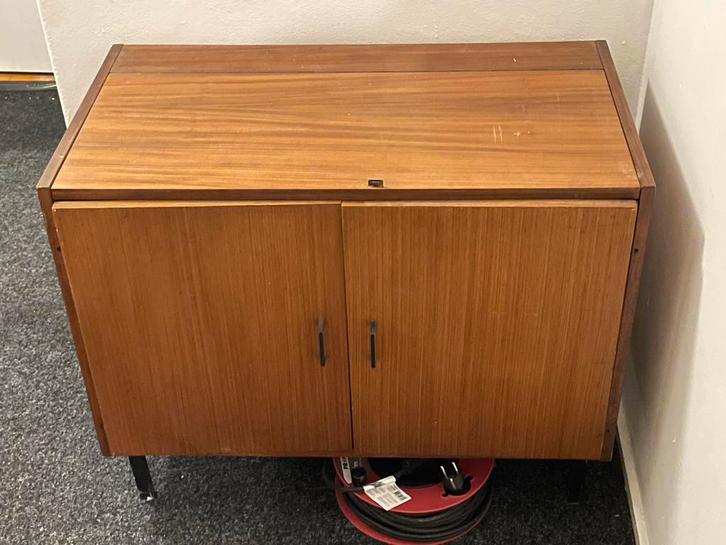 Simplalux Platenspeler Kast / LP-meubel, Huis en Inrichting, Kasten | Dressoirs, Gebruikt, 50 tot 100 cm, 25 tot 50 cm, Met deur(en)