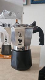 Bialetti Brikka - 4 kops, Witgoed en Apparatuur, Koffiezetapparaten, Afneembaar waterreservoir, Espresso apparaat, Nieuw, Gemalen koffie