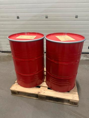 Rood ijzeren vat met deksel en klemband – 200 liter beschikbaar voor biedingen