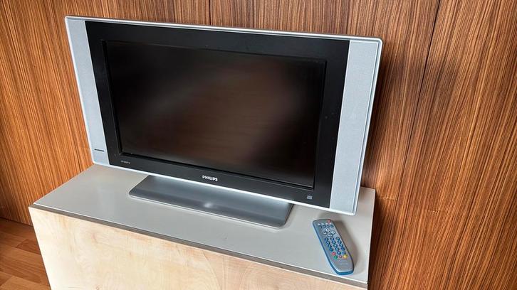 Philips TV 26 inch LCD, Audio, Tv en Foto, Televisies, Zo goed als nieuw, LCD, 60 tot 80 cm, Philips, 50 Hz, Ophalen