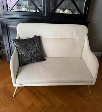Crèmewit laag alcantara bankje 108 cm breed beschikbaar voor biedingen