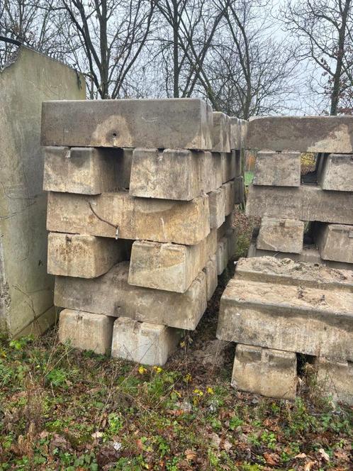 Gebruikte betonpoeren / ballastblokken, Tuin en Terras, Bielzen en Borders, Gebruikt, Blok, Beton, Minder dan 100 cm, Ophalen