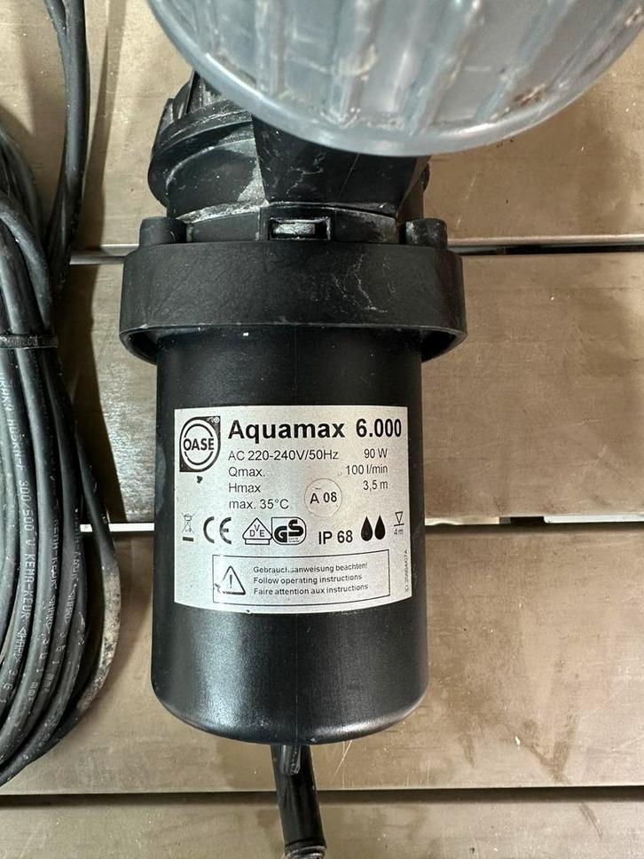 Oase aquamax 3500l en 6000l, Tuin en Terras, Vijver-toebehoren, Zo goed als nieuw, Vijverpomp, Ophalen of Verzenden