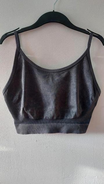 Gymshark sport tank top XXL beschikbaar voor biedingen