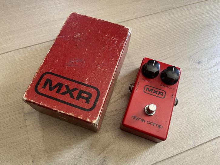 MXR Dyna Comp 80’s Block Logo, Muziek en Instrumenten, Effecten, Gebruikt, Compressor, Ophalen of Verzenden