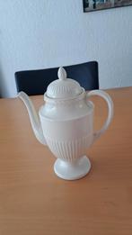 WEDGWOOD EDME KOFFIEPOT HOOG 25 CM BREED ONGEVEER 19 CM, Ophalen