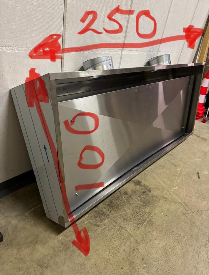 Afzuigwand RVS 250cm breed 100cm hoog als nieuw compleet, Auto diversen, Autogereedschap, Zo goed als nieuw, Ophalen of Verzenden