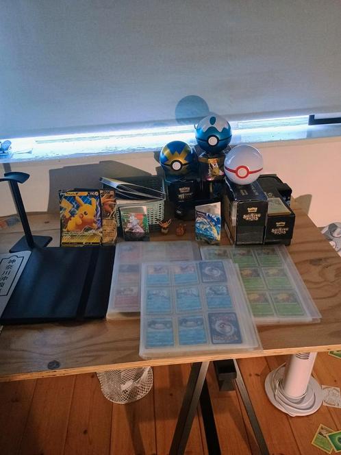 Verzameling Pokemon kaarten!, Hobby en Vrije tijd, Verzamelkaartspellen | Pokémon, Zo goed als nieuw, Ophalen