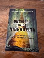 David Donovan - Ontvoerd in de Nigerdelta, Ophalen of Verzenden, Zo goed als nieuw, David Donovan; Shirley Donovan