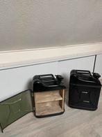 Minibar/wandkast jerrycan,mancave,metaal,p.stuk €90, Ophalen