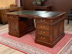 Klassiek Engels bureau (partnerdesk) #542, Huis en Inrichting, Ophalen of Verzenden, Zo goed als nieuw, Bureau