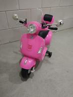 Kinder scooter vespa, Ophalen of Verzenden, Zo goed als nieuw
