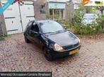 Ford Ka 1.3 luxe Futura Apk nieuw airco, Auto's, Voorwielaandrijving, 1299 cc, Gebruikt, 4 cilinders