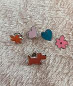 Pin 5 pins Hema bloem hartje hondje als nieuw, Ophalen of Verzenden, Zo goed als nieuw, Minder dan 4 cm, Overige materialen