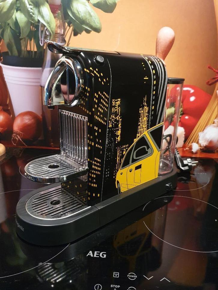 Nespresso Citiz New York limited edition, Witgoed en Apparatuur, Koffiezetapparaten, Zo goed als nieuw, Koffiepads en cups, Koffiemachine