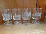 4 Paleis glazen op voet, Verzamelen, Glas en Borrelglaasjes, Ophalen of Verzenden, Borrel- of Shotglas, Zo goed als nieuw