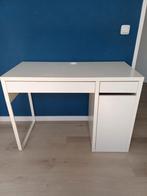Ikea Micke Bureau - Beschadigd Blad, Huis en Inrichting, Ophalen, Gebruikt, Bureau