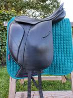 Stübben Dressuurzadel 18 inch, Dieren en Toebehoren, Paarden en Pony's | Zadels, Ophalen of Verzenden, Gebruikt, Dressuur